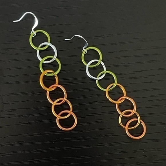 2/$29 Handmade Link Earrings 3.12” Lightweight Metal Green Orange Ombre - Picture 2 of 5
